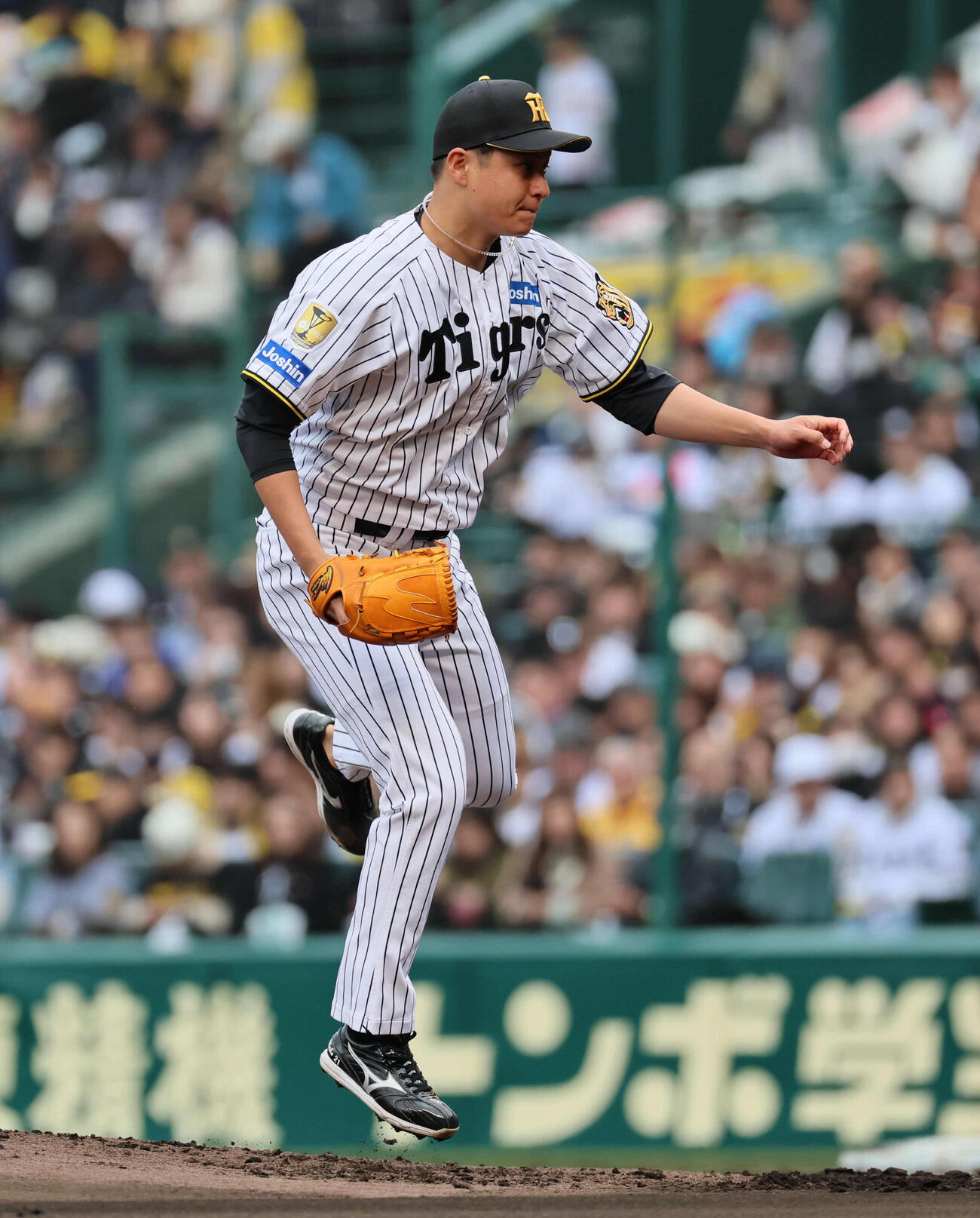 阪神対ソフトバンク　阪神先発の大竹（撮影・宮崎幸一）