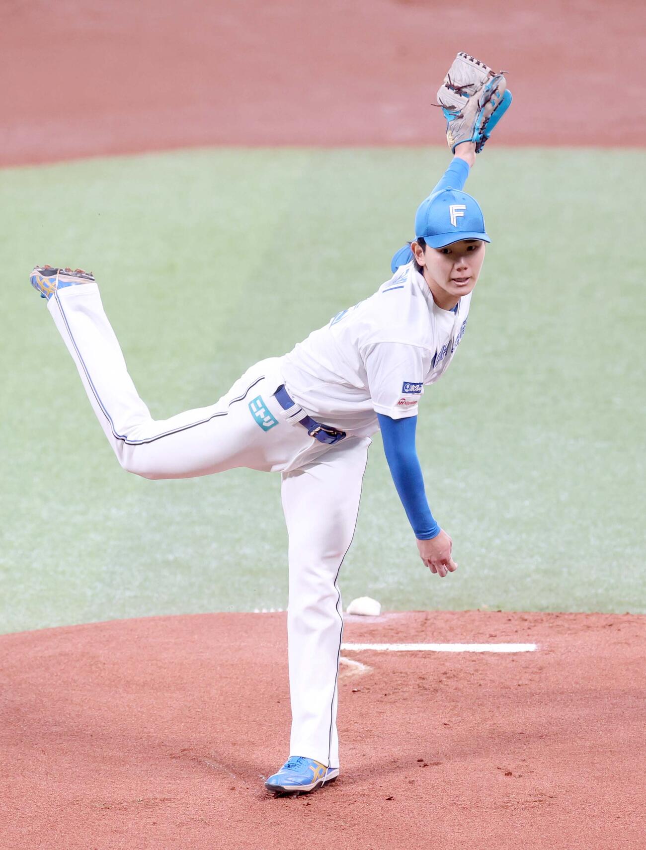日本ハム対ロッテ　日本ハム先発の浅利（撮影・黒川智章）