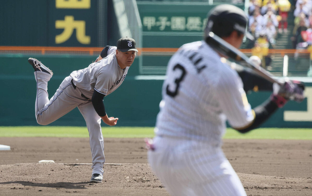 阪神対巨人　巨人先発の田中将（撮影・宮崎幸一）