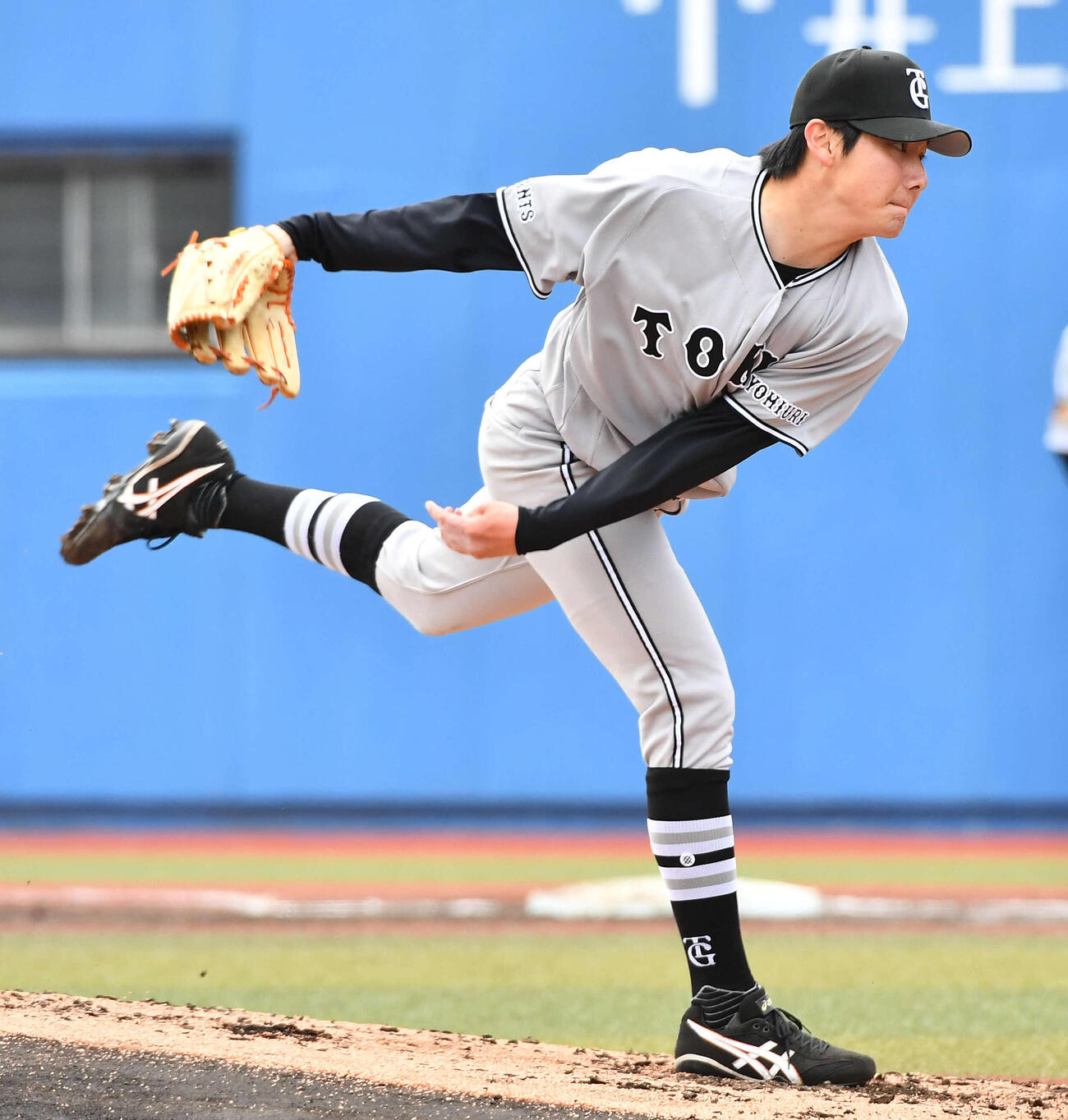 ソフトバンク対巨人　巨人先発の竹丸（撮影・岩下翔太）