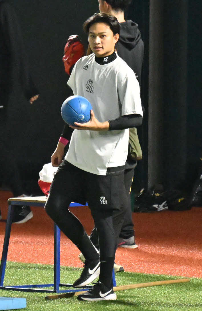 ソフトバンク対巨人　合流したソフトバンク徐（撮影・林敢治）