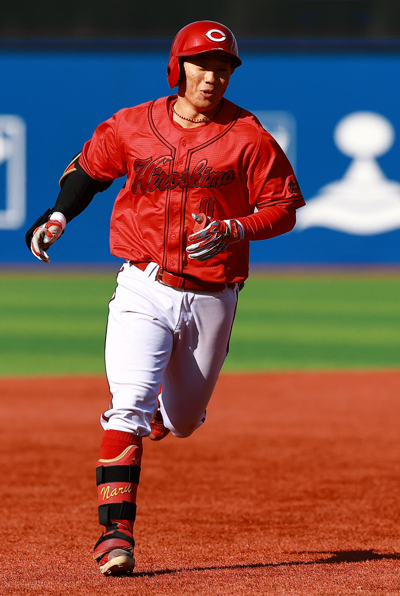 DeNA対広島　6回表広島1死一塁、右越え2点本塁打を放つ勝田（撮影・野上伸悟）