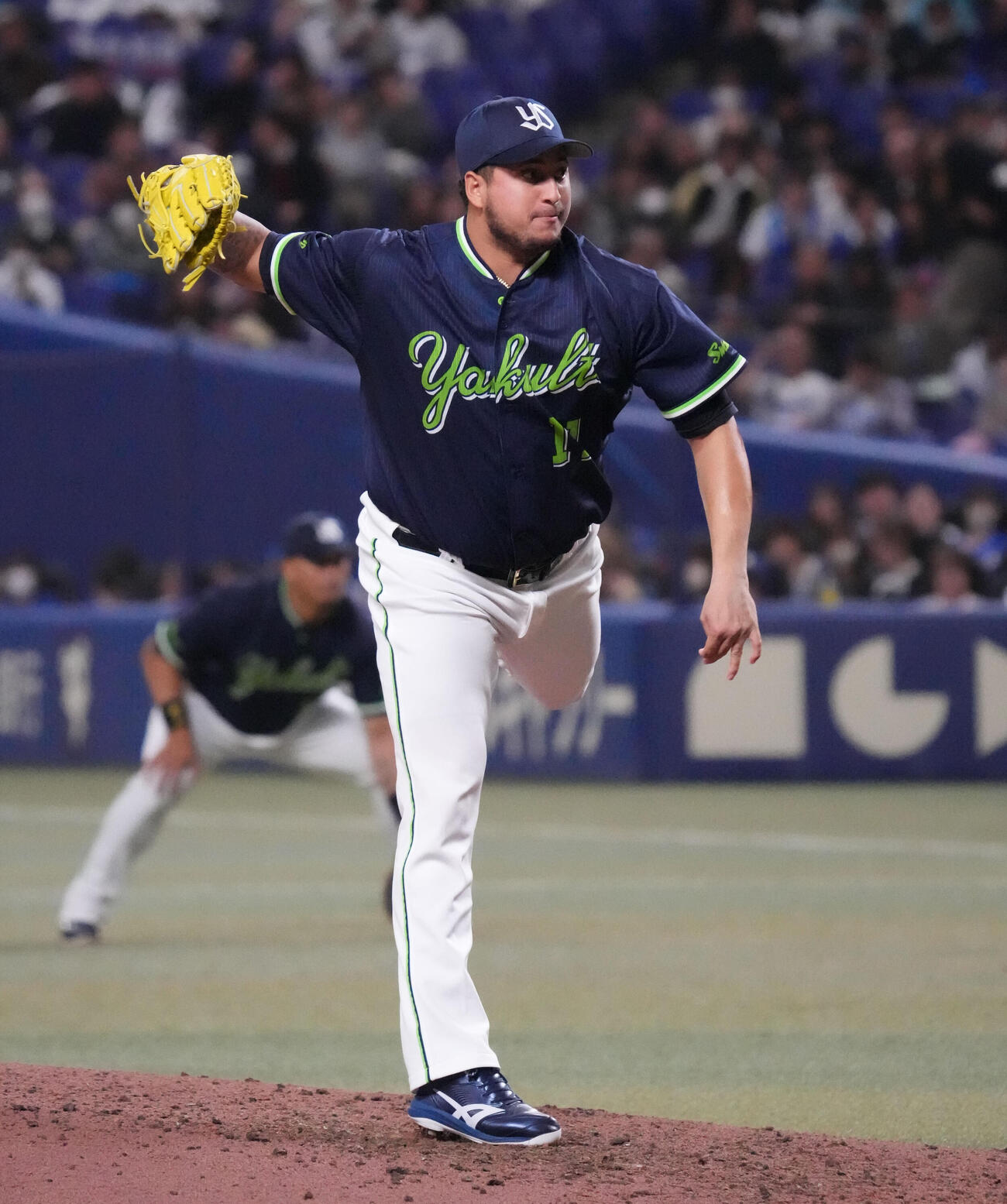 中日対ヤクルト　6回裏、ヤクルト3番手で登板するキハダ（撮影・森本幸一）
