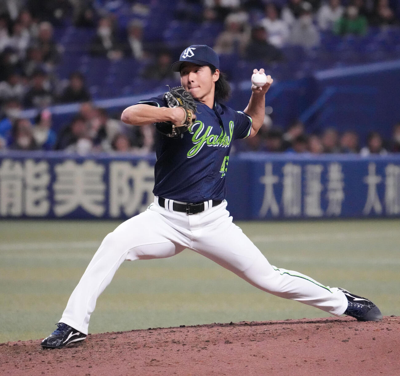中日対ヤクルト　7回裏、ヤクルト4番手で登板する増居（撮影・森本幸一）