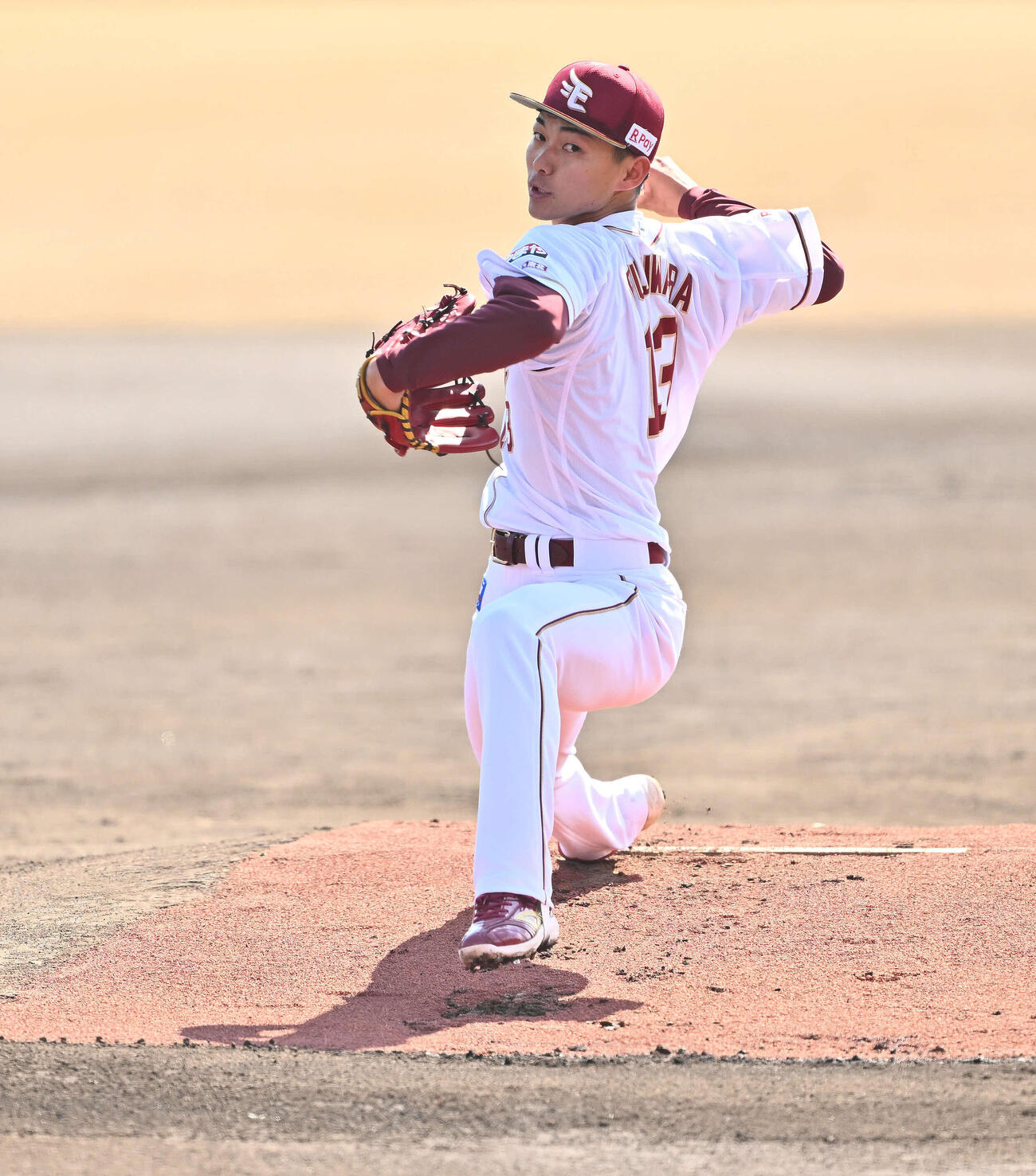 楽天対日本ハム　楽天先発の藤原（撮影・滝沢徹郎）