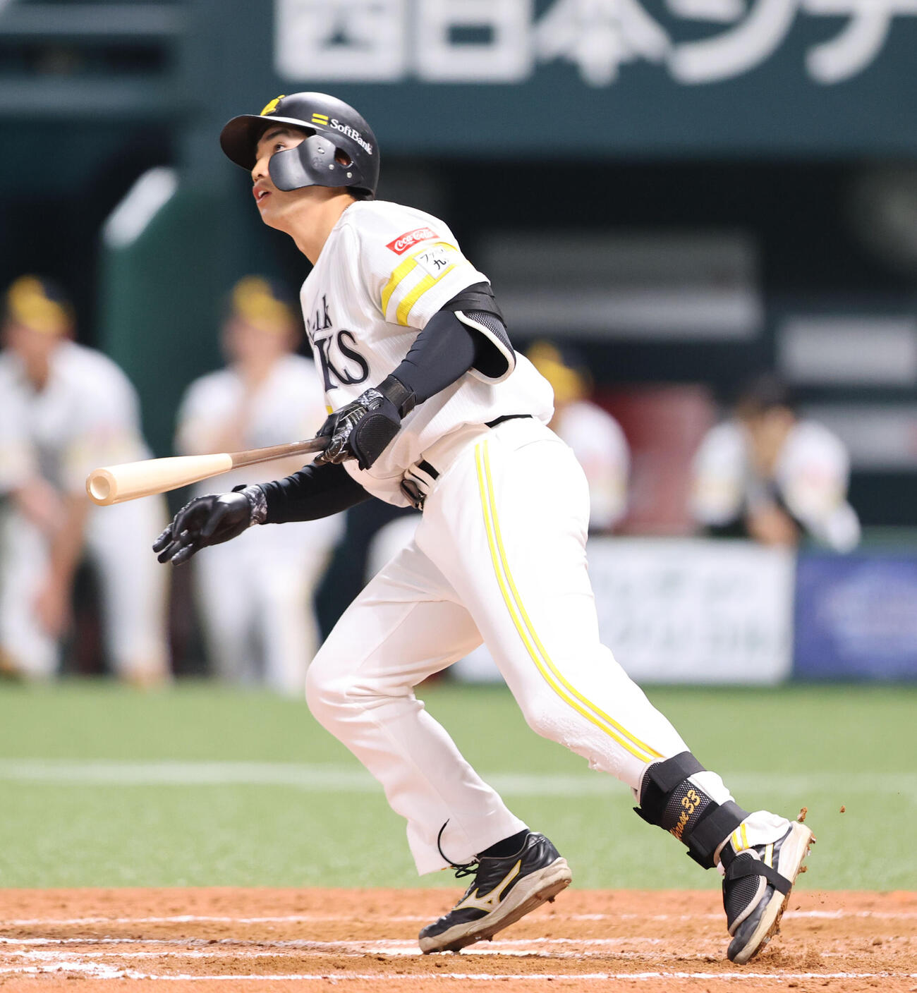 ソフトバンク対巨人　8回裏ソフトバンク2死一塁、広瀬隆は左越え2点本塁打を放つ（撮影・梅根麻紀）