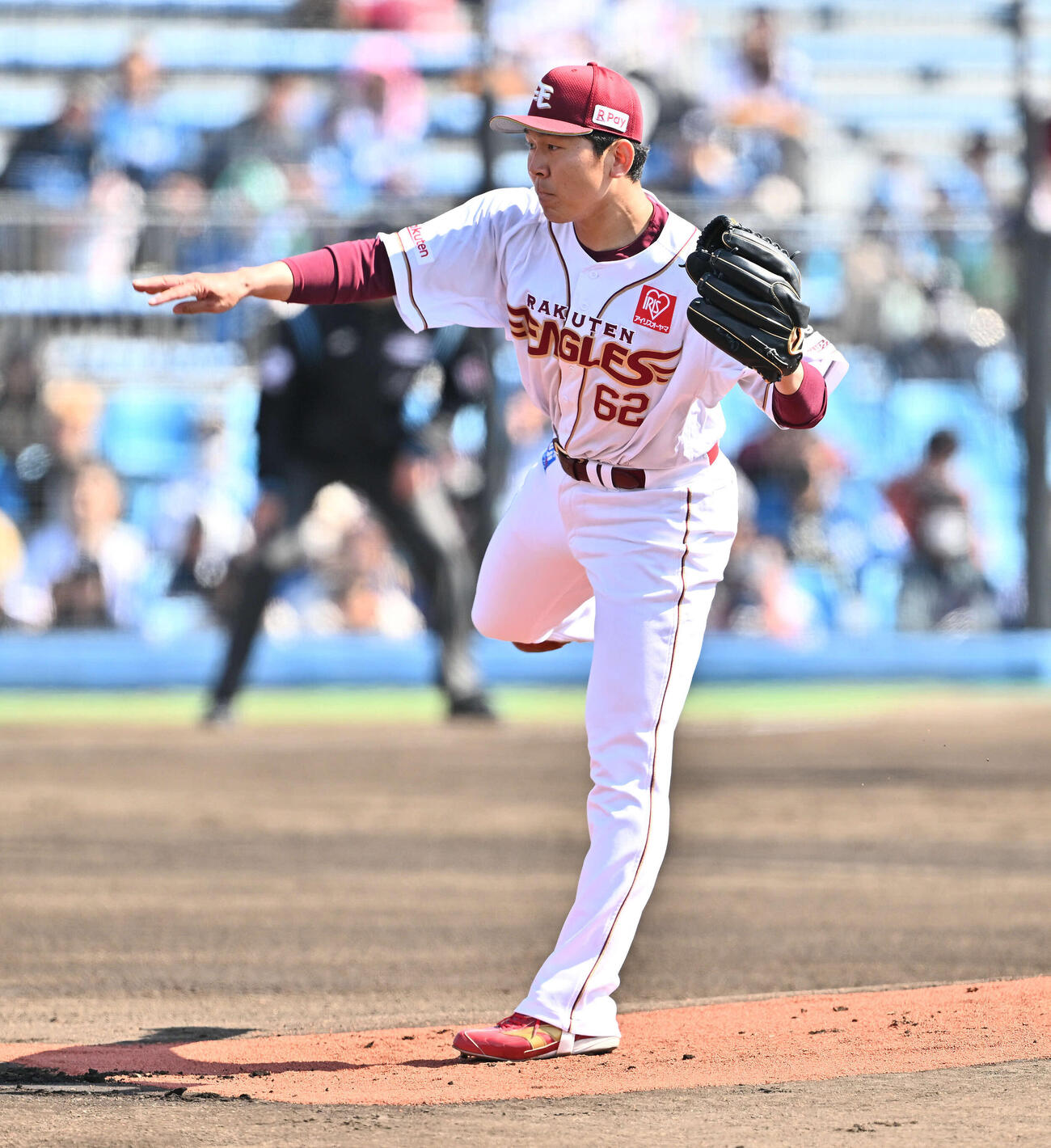 楽天対日本ハム　楽天先発の西口（撮影・滝沢徹郎）