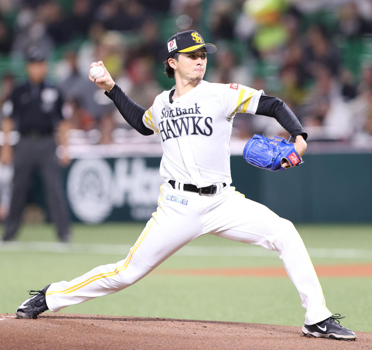 ソフトバンク対巨人　先発のソフトバンク上沢（撮影・梅根麻紀）