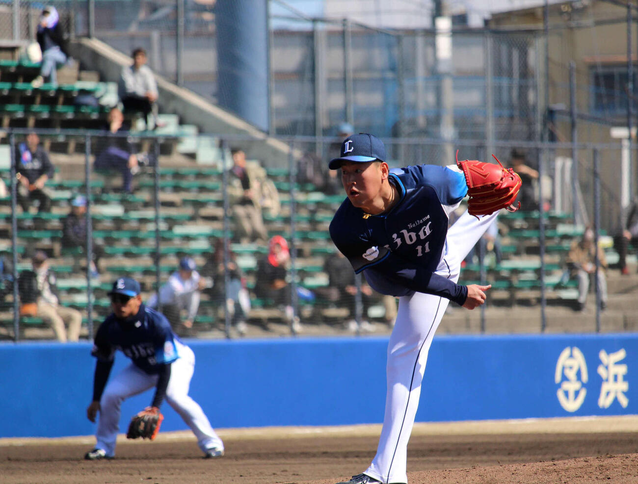 中日－西武　ファーム開幕戦で勝利投手になった西武上田（撮影・金子真仁）