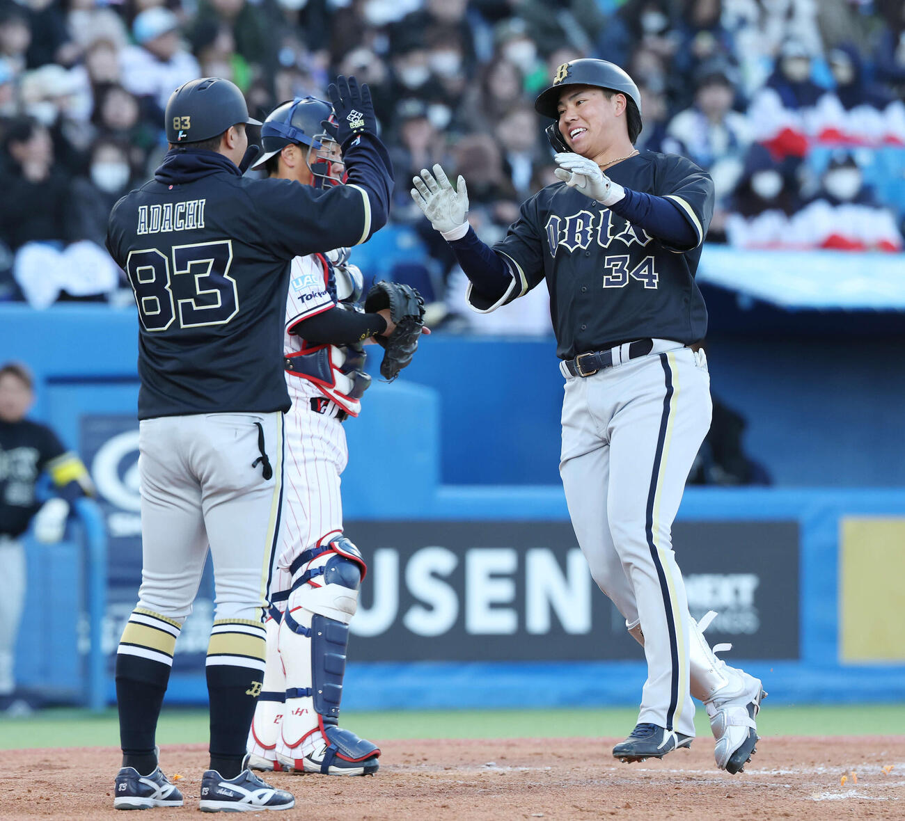 ヤクルト対オリックス　7回表オリックス無死、右越えソロ本塁打を放った横山聖（撮影・宮地輝）