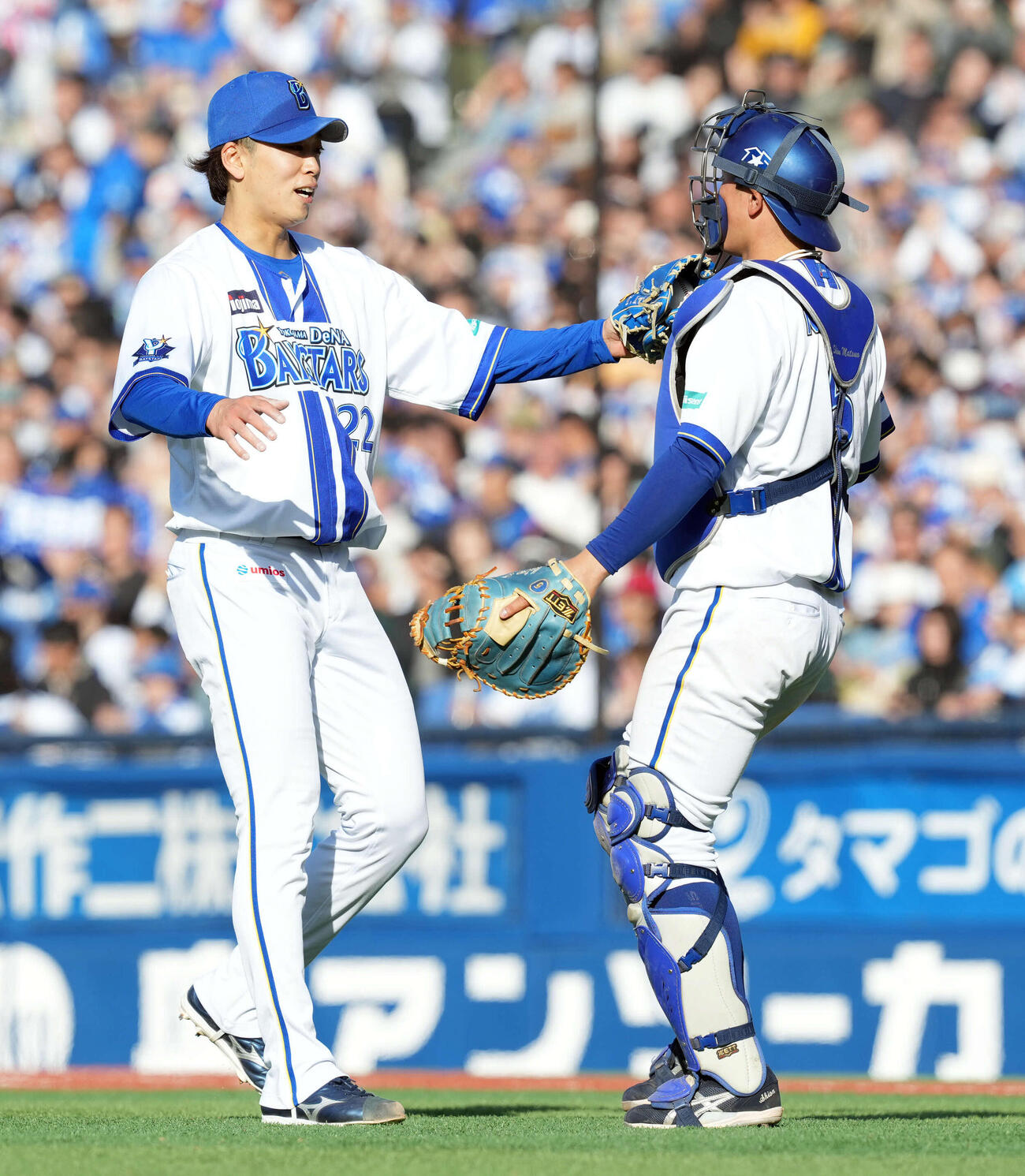 DeNA対ソフトバンク　ソフトバンクに勝利し笑顔を見せるDeNA入江（撮影・たえ見朱実）