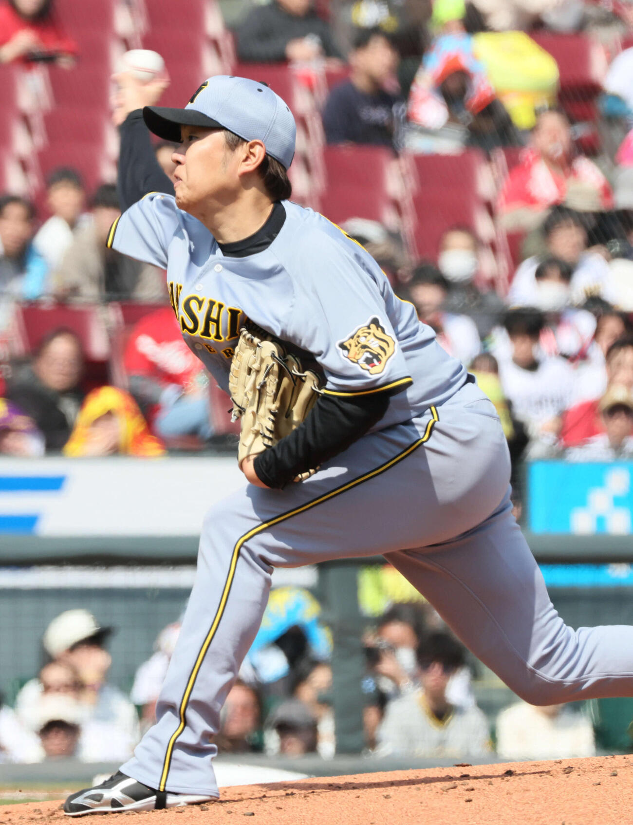広島対阪神　阪神先発の西勇（撮影・加藤孝規）