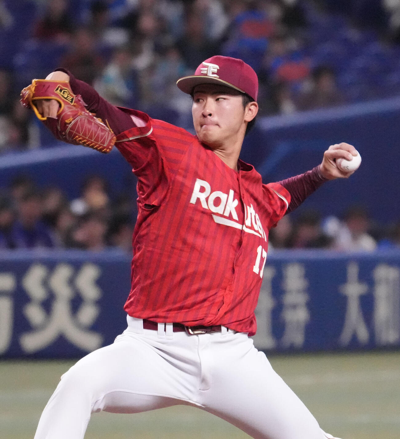 中日対楽天　1回裏、登板する楽天先発の古謝（撮影・森本幸一）