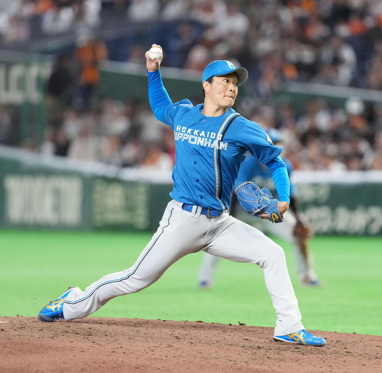 巨人対日本ハム　力投する日本ハム玉井（撮影・井上学）