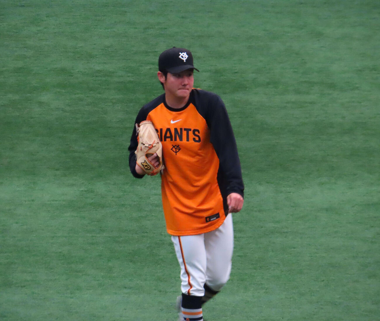 投手練習に参加する巨人竹丸（撮影・北村健龍）
