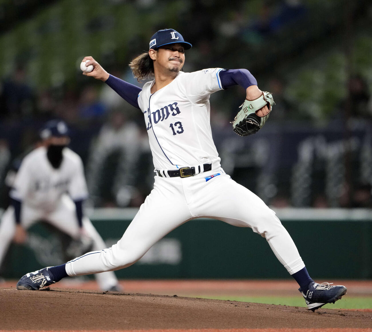 西武対楽天　西武先発の高橋（撮影・小島史椰）