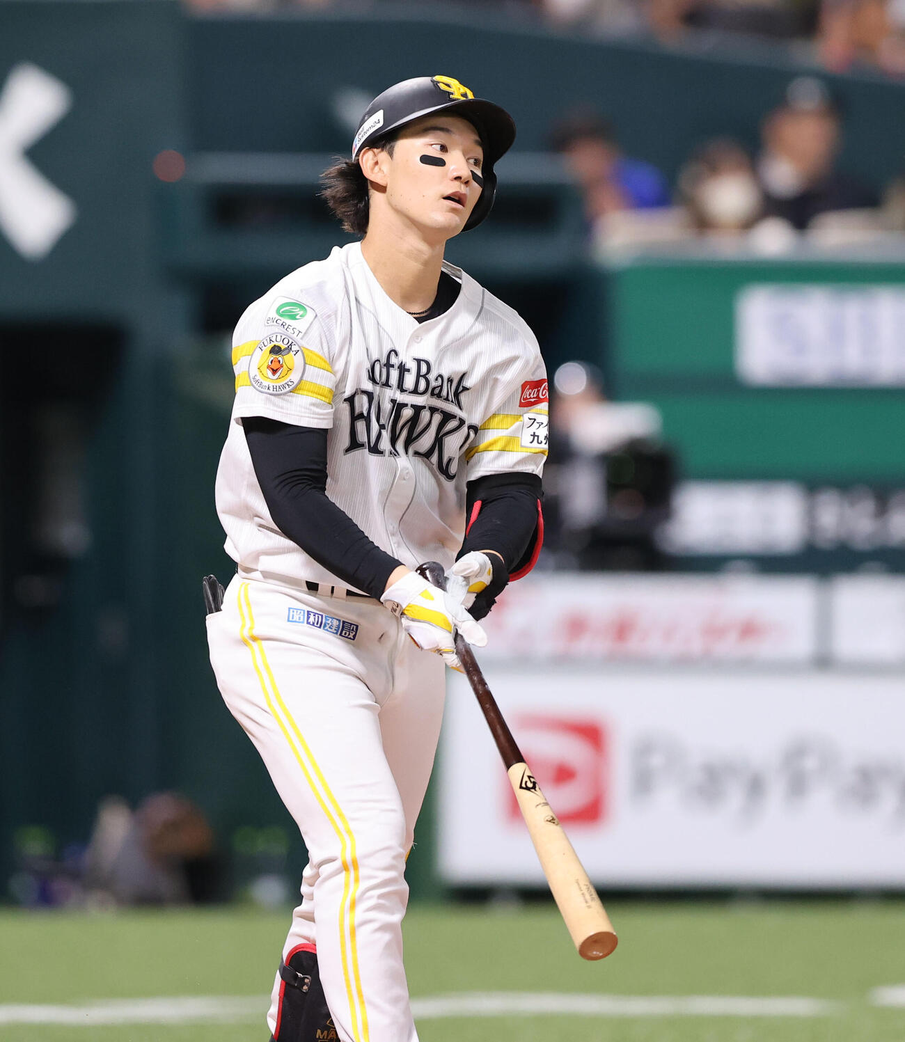 ソフトバンク対中日　7回裏ソフトバンク1死一、三塁、正木は右越えに逆転となる3点本塁打を放つ（撮影・梅根麻紀）