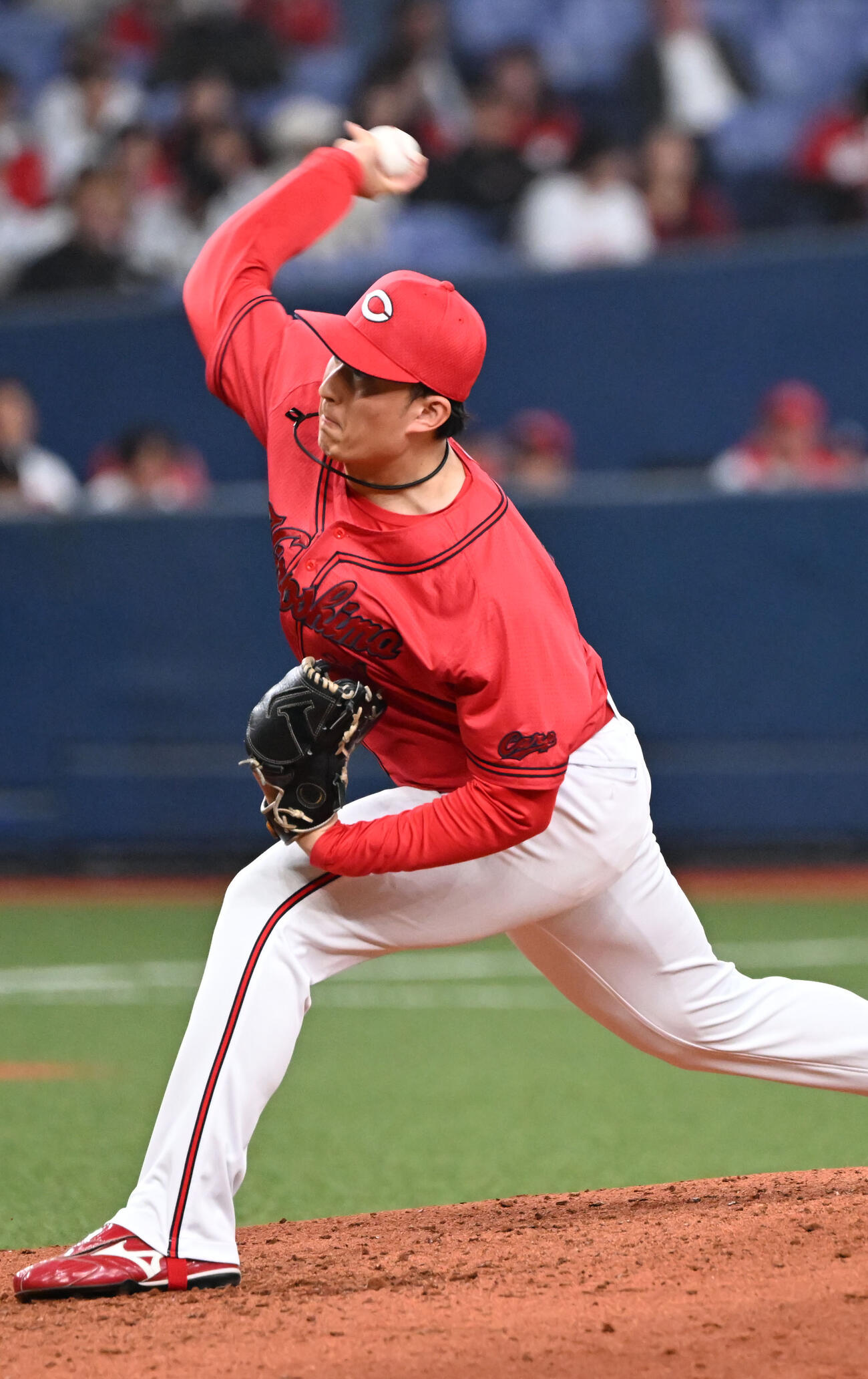 オリックス対広島　7回に登板する広島斉藤汰（撮影・和賀正仁）