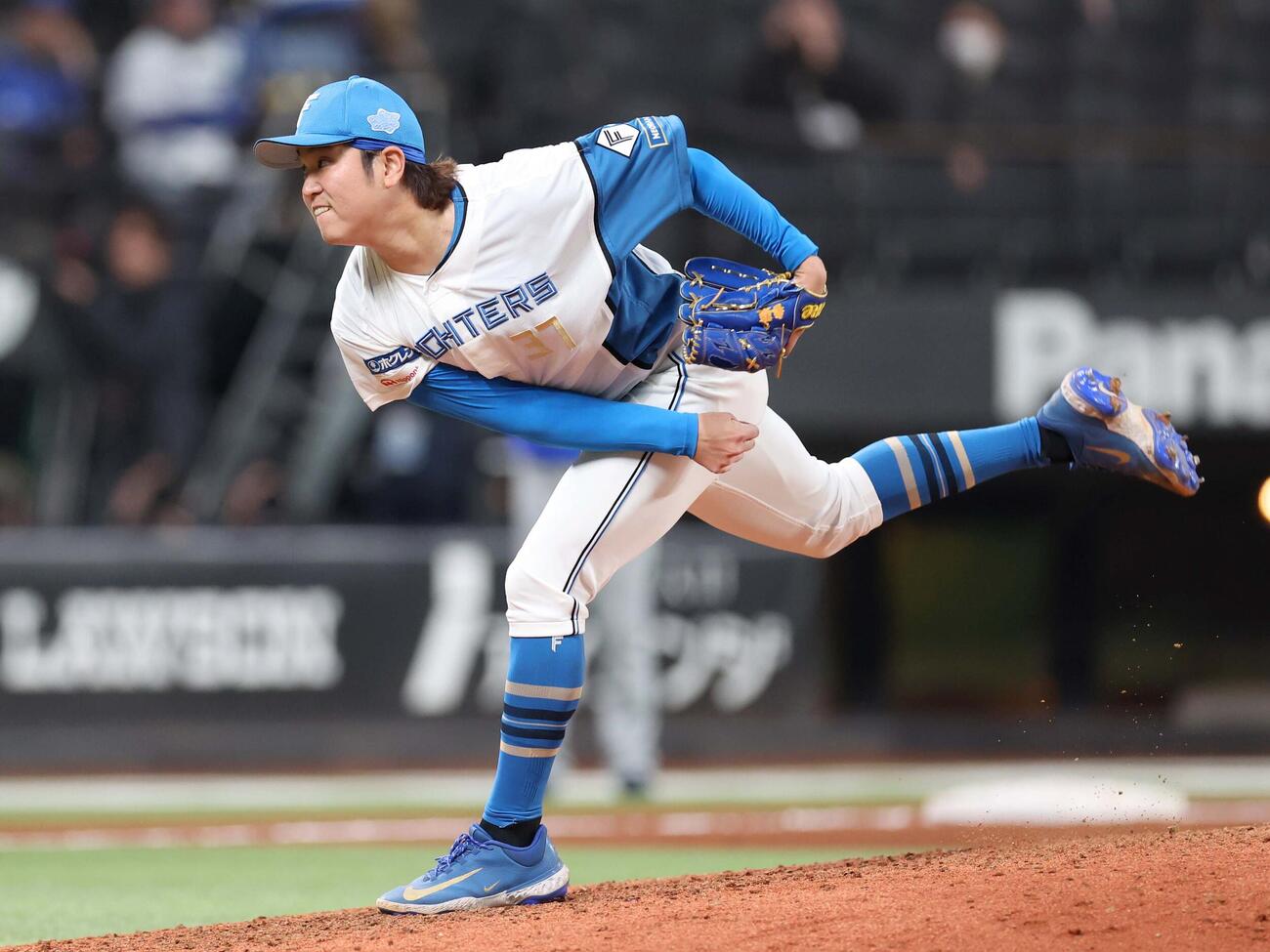 日本ハム対DeNA 9回に登板の古林睿煬（撮影・黒川智章）