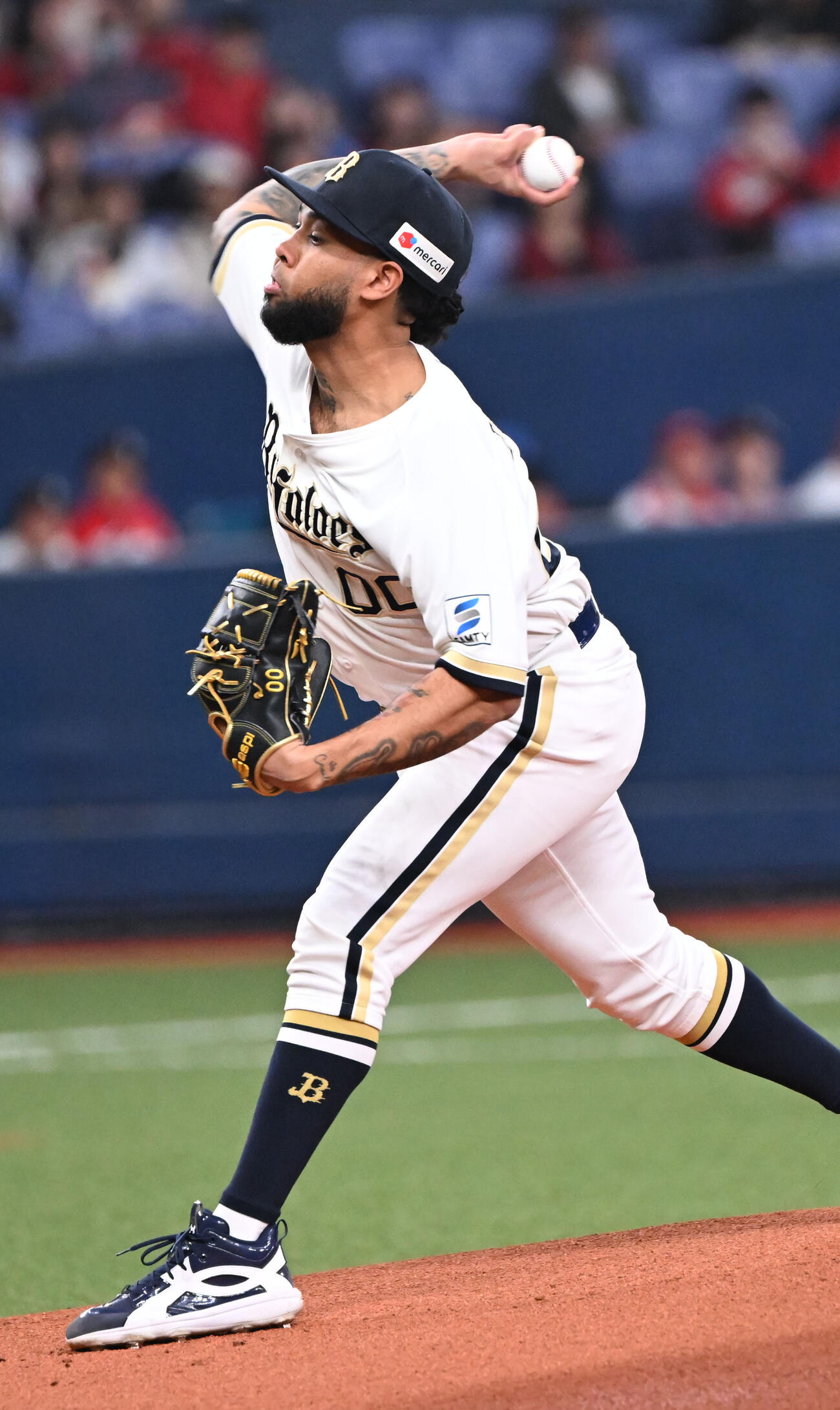 オリックス対広島　先発するオリックス・エスピノーザ（撮影・和賀正仁）