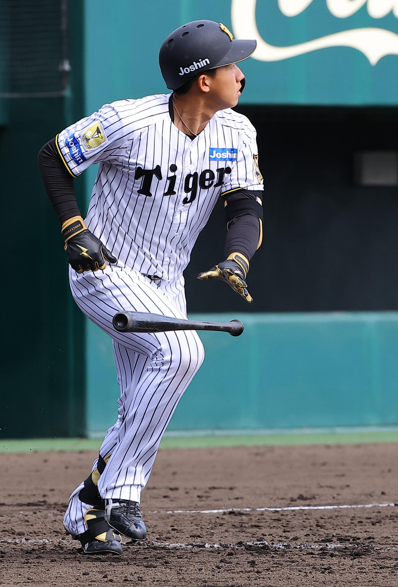 阪神対オリックス　3回裏阪神1死満塁、立石は逆転満塁本塁打を放つ（撮影・上田博志）