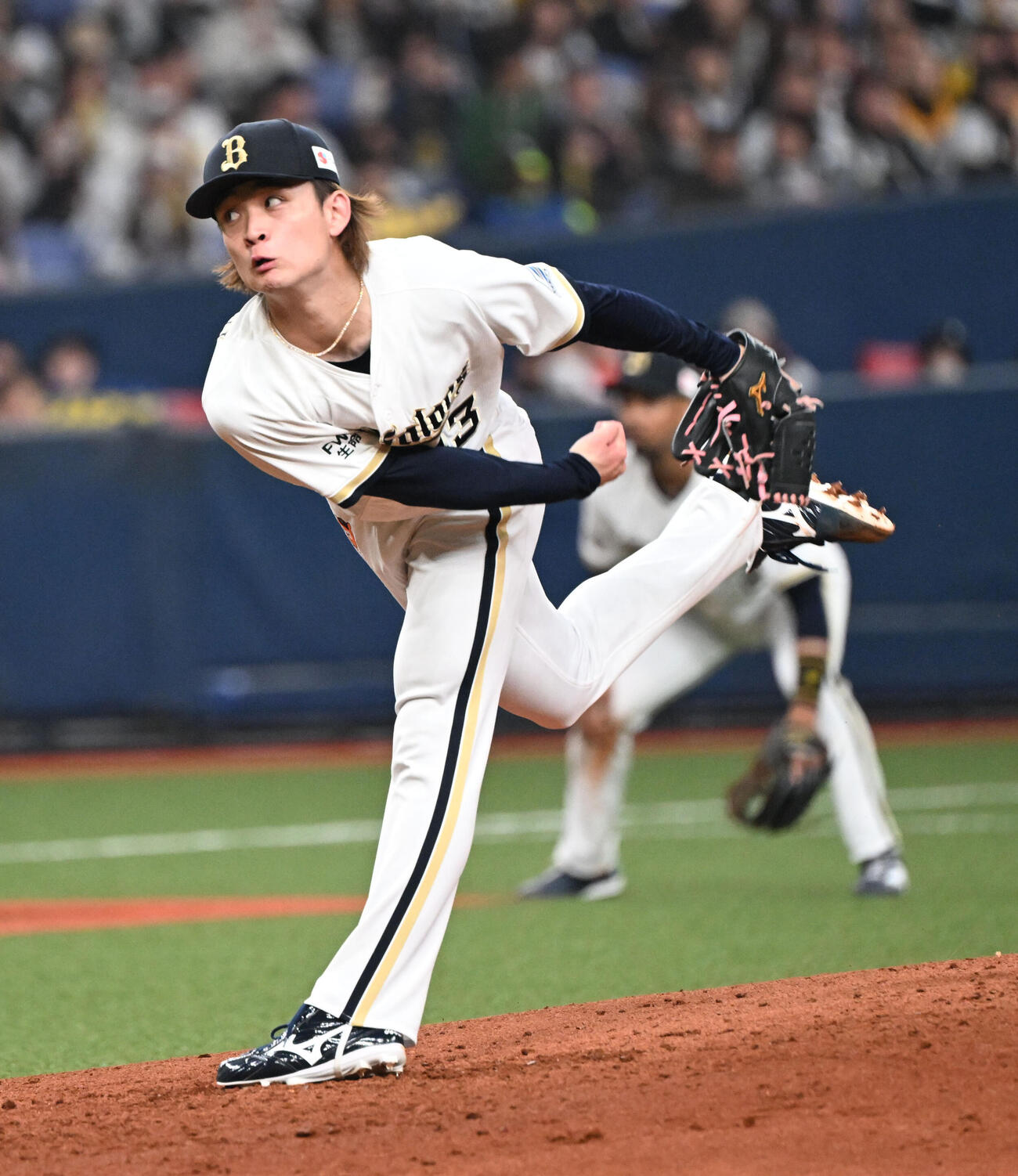 オリックス対阪神　3回から登板するオリックス寺西（撮影・和賀正仁）