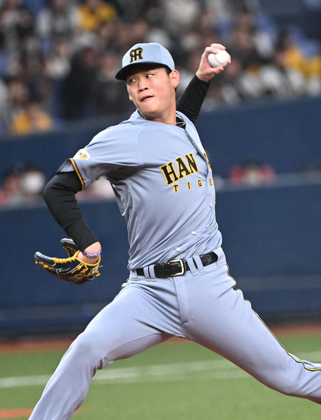 オリックス対阪神　9回に登板する阪神及川（撮影・和賀正仁）