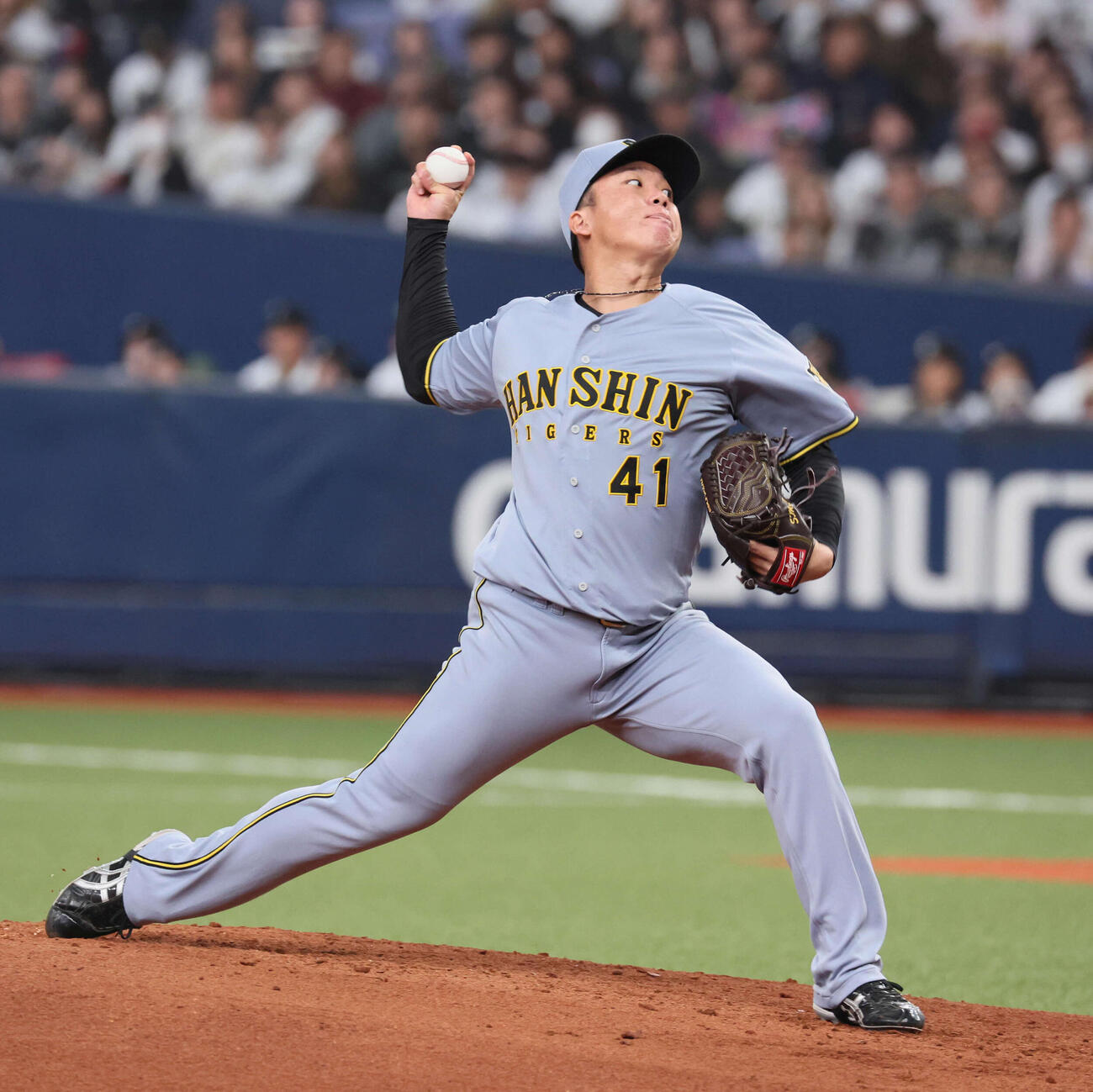 オリックス対阪神　阪神先発の村上（撮影・宮崎幸一）
