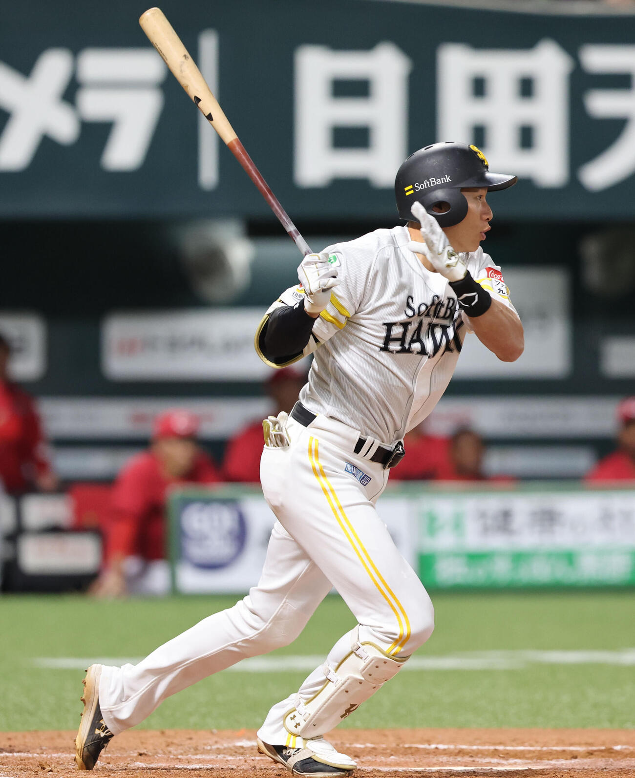 ソフトバンク対広島　3回裏ソフトバンク1死二塁、柳田は遊内野安打を放つ（撮影・梅根麻紀）