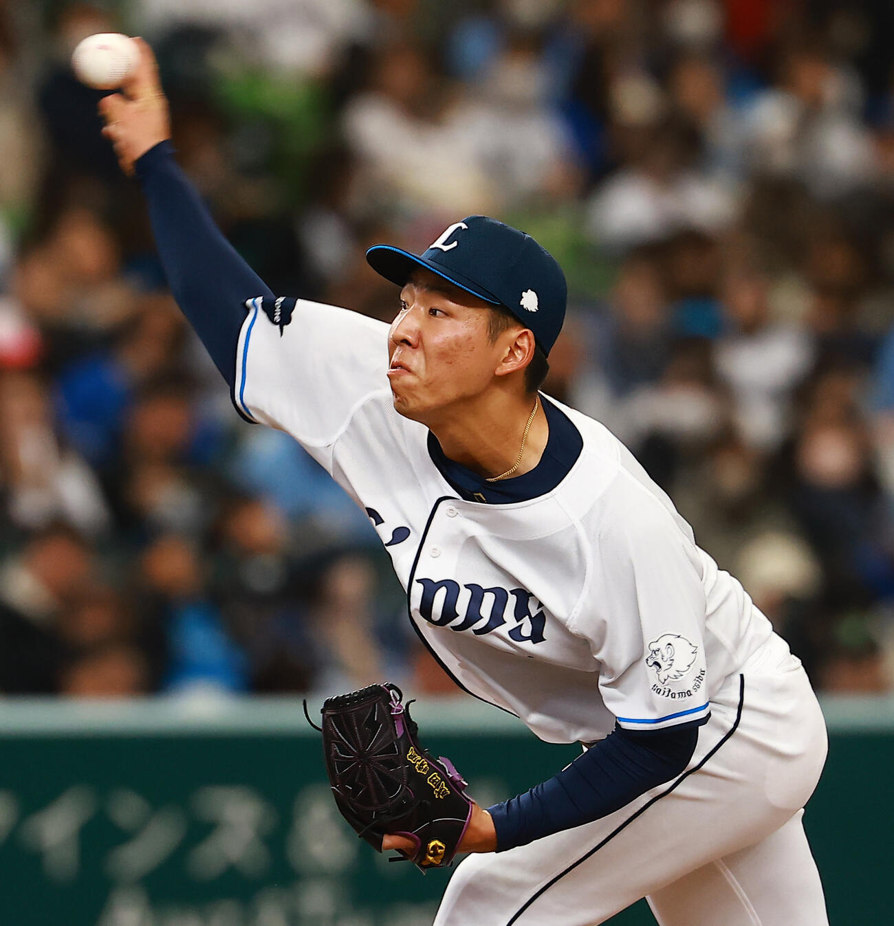 西武対DeNA　力投する西武成田（撮影・野上伸悟）