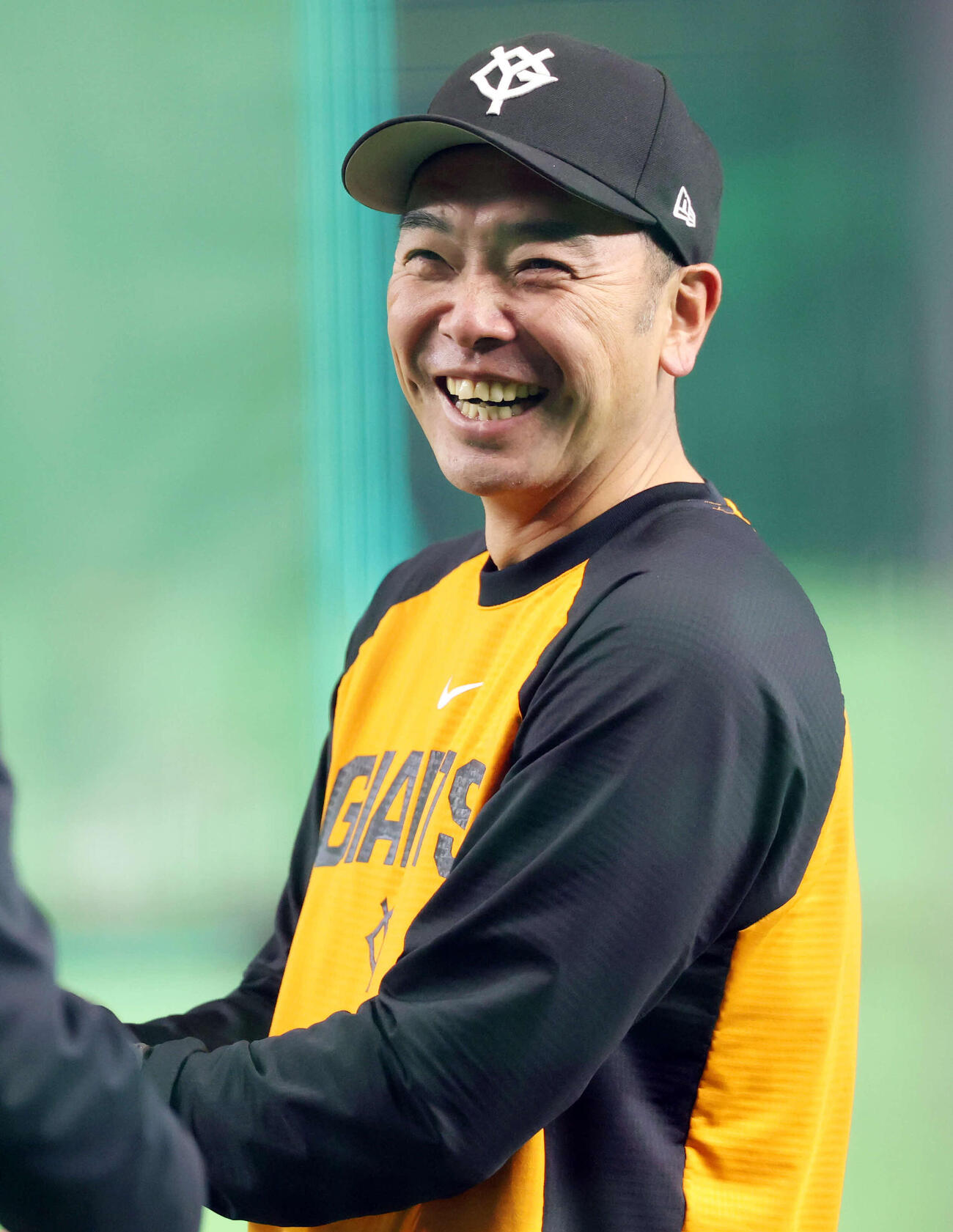 巨人対楽天　練習中、笑顔が弾ける巨人阿部監督（撮影・浅見桂子）