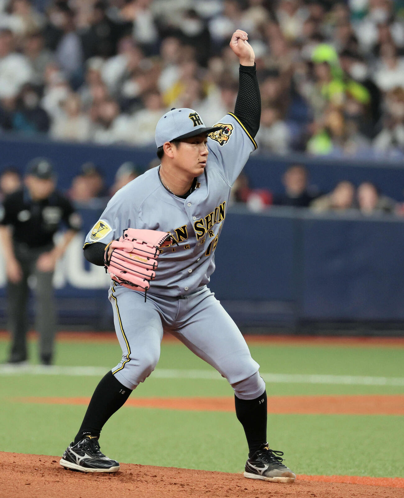 オリックス対阪神　阪神先発の伊原（撮影・宮崎幸一）