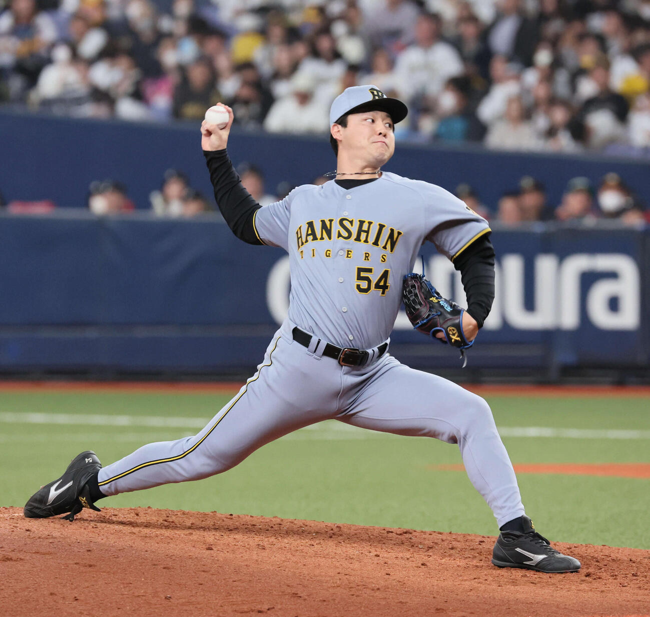 オリックス対阪神　阪神3番手の木下（撮影・宮崎幸一）