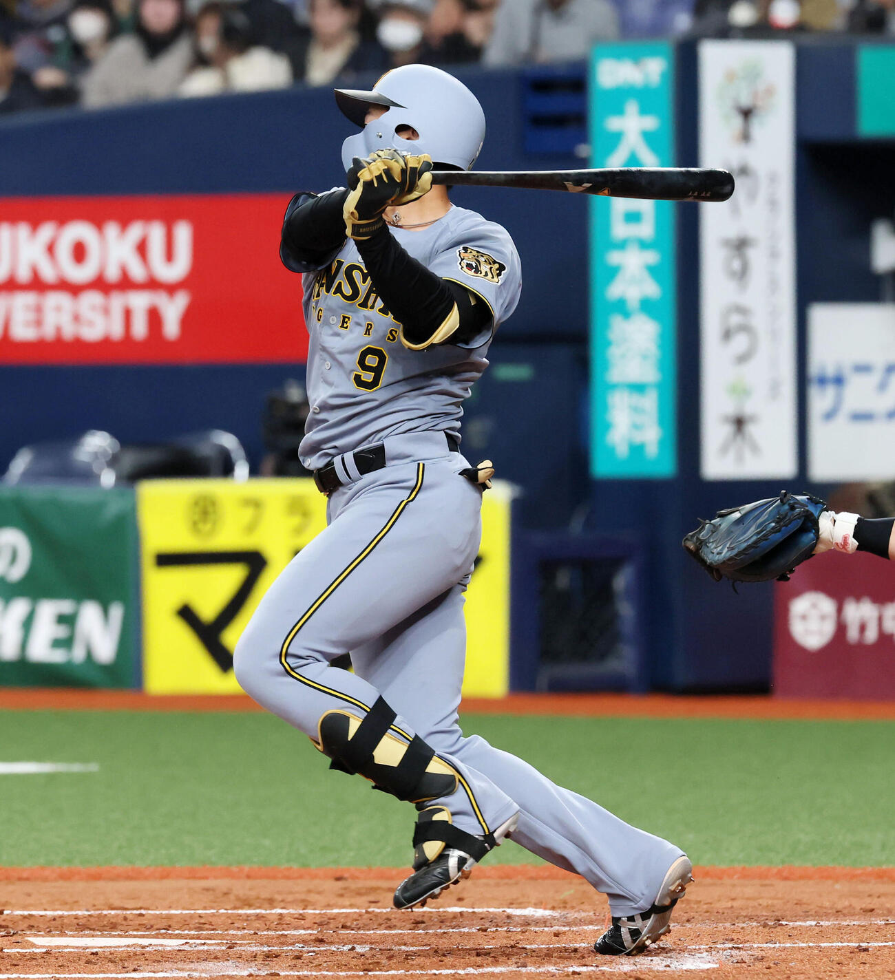オリックス対阪神　3回表阪神1死二塁、立石は右前適時打を放つ（撮影・加藤哉）