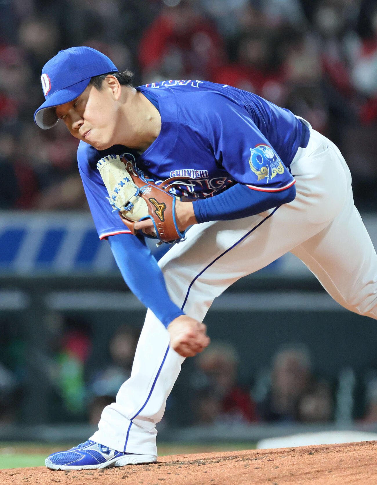 広島対中日　中日先発の柳（撮影・加藤孝規）