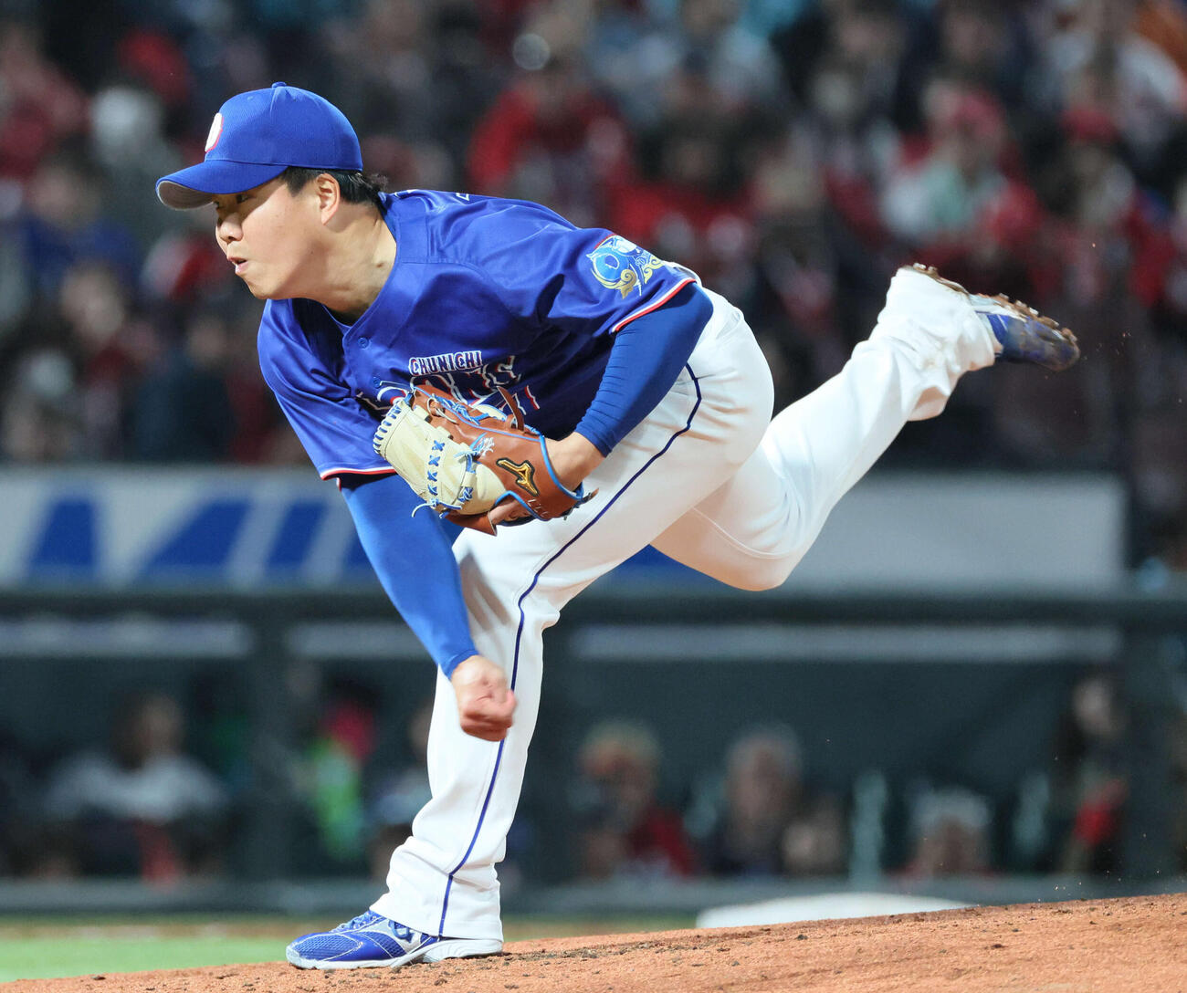 広島対中日　中日先発の柳（撮影・加藤孝規）
