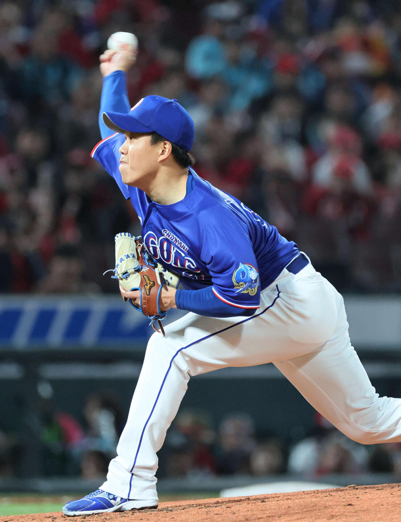 広島対中日　中日先発の柳（撮影・加藤孝規）
