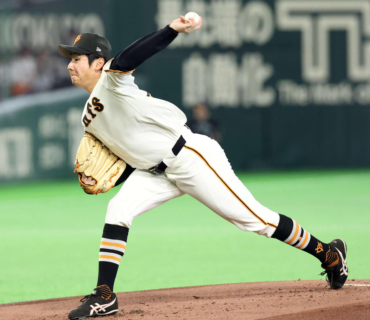 巨人対阪神　力投する巨人先発竹丸（撮影・浅見桂子）