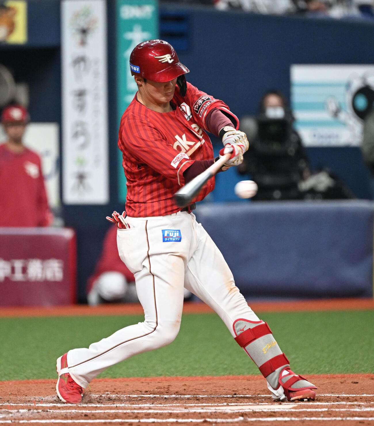 オリックス対楽天　7回表楽天2死一塁、右前打を放つ太田（撮影・和賀正仁）