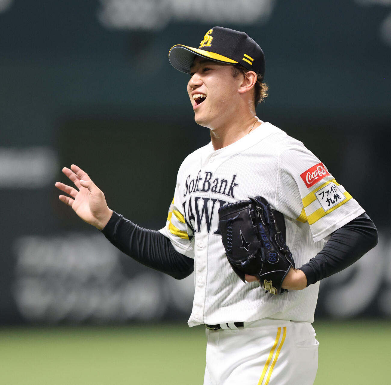 ソフトバンク対日本ハム　6回に登板したソフトバンク木村光はきっちり3人で抑え笑顔（撮影・梅根麻紀）