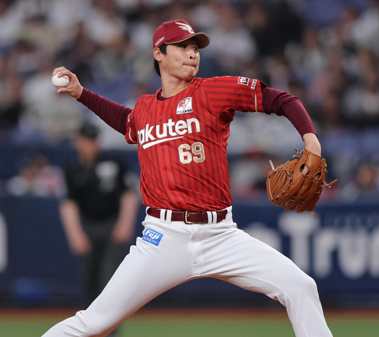 オリックス対楽天　6回裏に登板する楽天内（撮影・上山淳一）