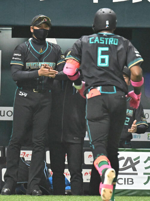 日本ハム】新庄監督「お願いしやす！」開幕3連敗阻止へ 29日先発有原