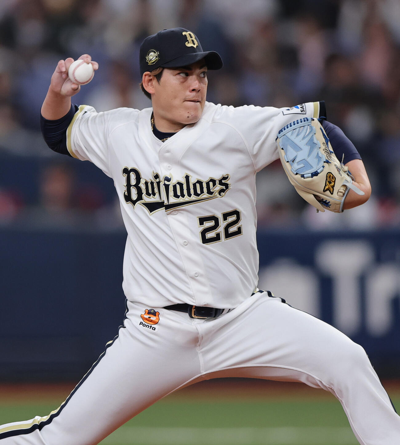 オリックス対楽天　6回表、力投するオリックス九里（撮影・上山淳一）