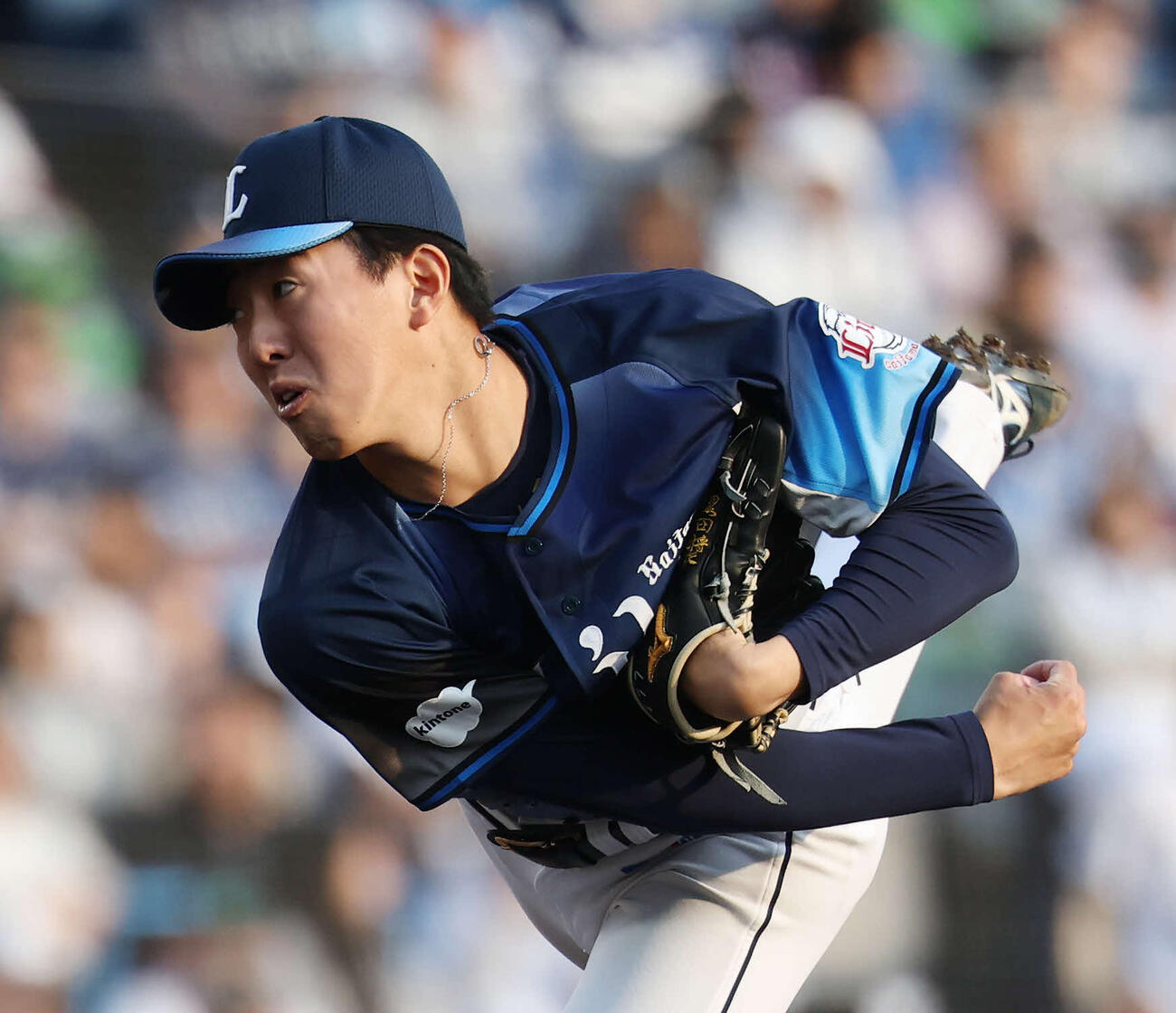ロッテ対西武　西武4番手の黒田（撮影・宮地輝）