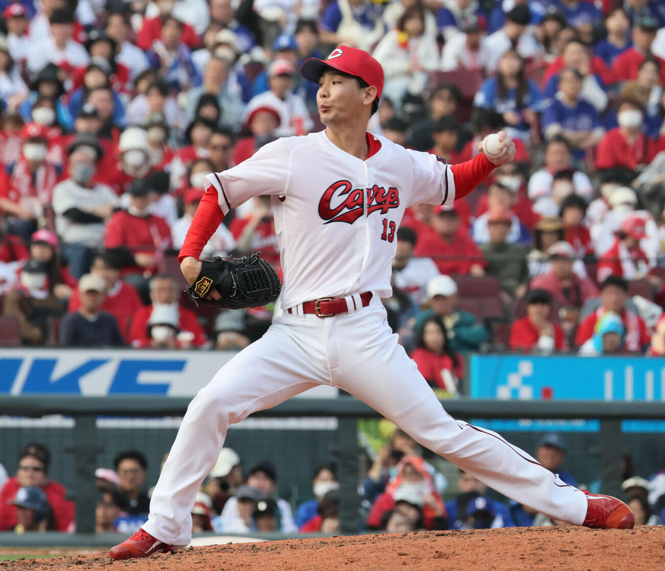 広島対中日　9回表中日、広島4番手の森浦（撮影・加藤孝規）