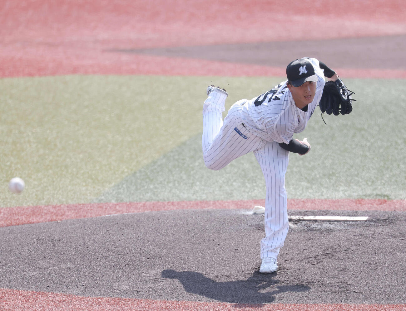 ロッテ対西武　ロッテ先発の田中（撮影・宮地輝）