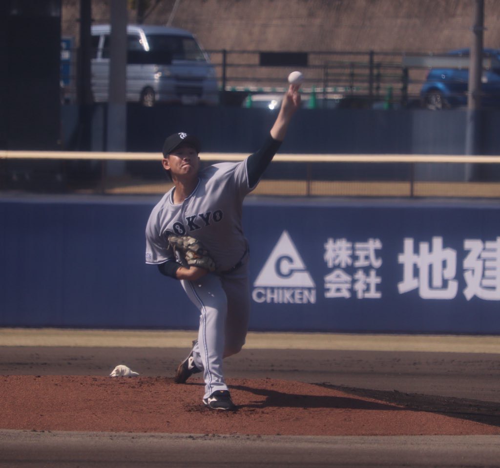 2軍戦に登板する巨人井上（撮影・小早川宗一郎）