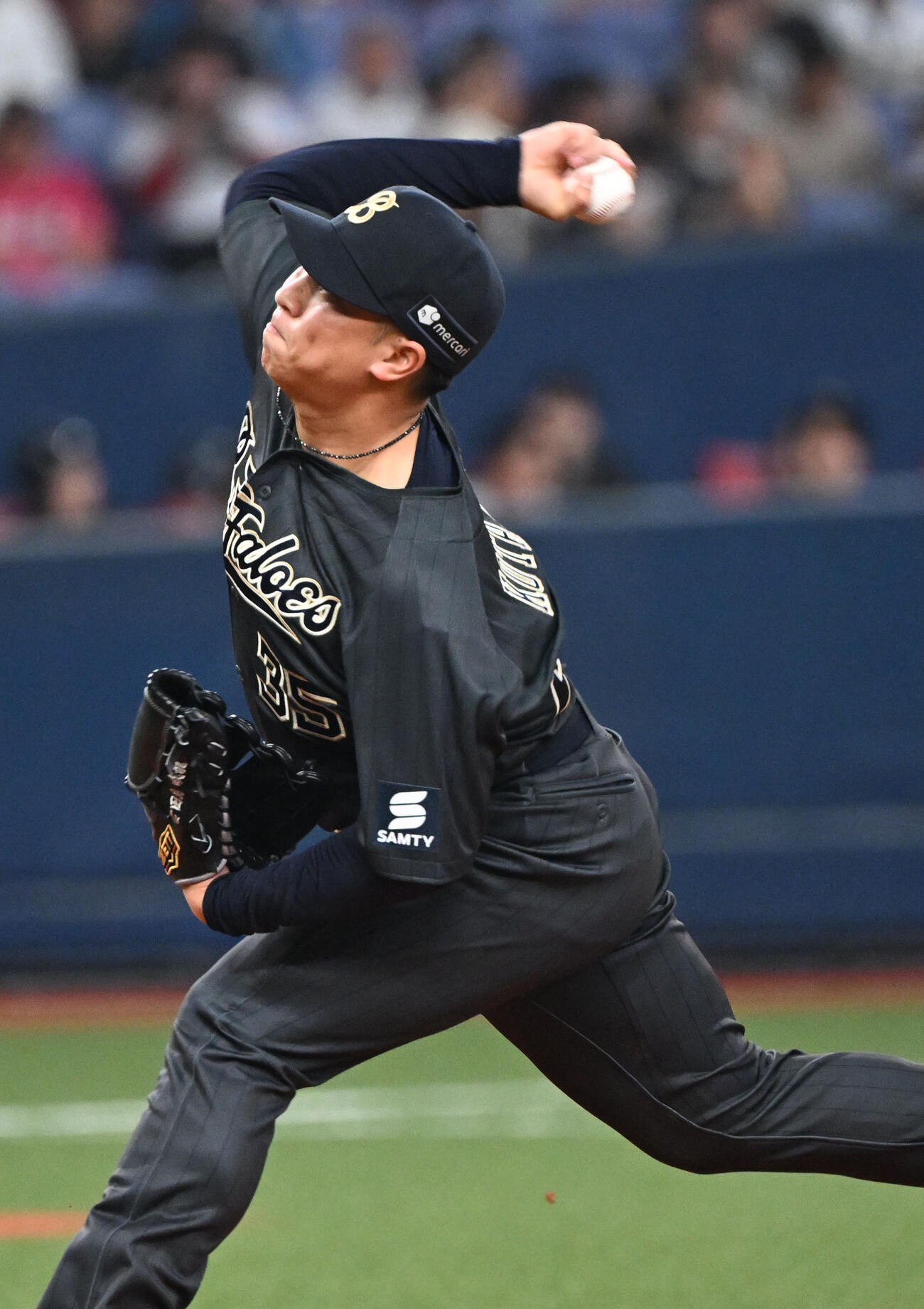 オリックス対楽天　6回に登板するオリックス古田島（撮影・和賀正仁）