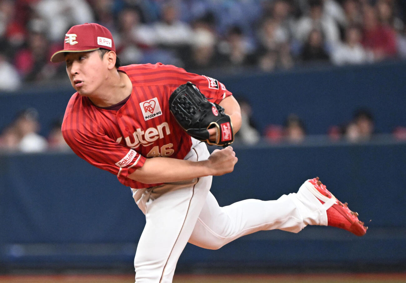 オリックス対楽天　8回に登板する楽天藤平（撮影・和賀正仁）