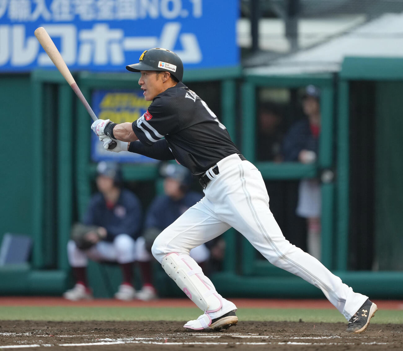楽天対ソフトバンク　3回表ソフトバンク2死一、二塁、柳田は同点適時打を放つ（撮影・足立雅史）